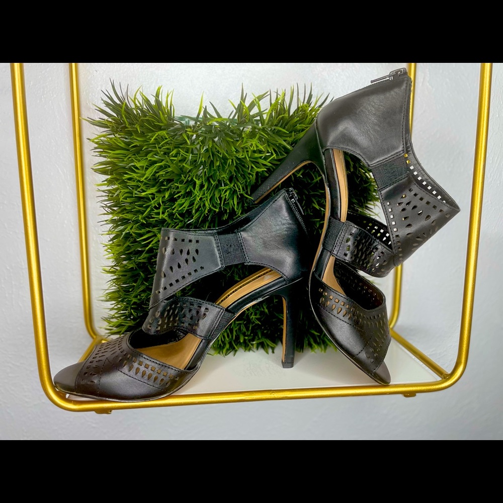 Black Audrey Brooke heels